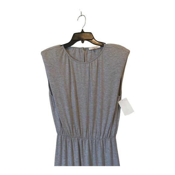 𝅺WAYF Padded Shoulder Midi Dress in light Heather gray - Picture 7 of 14